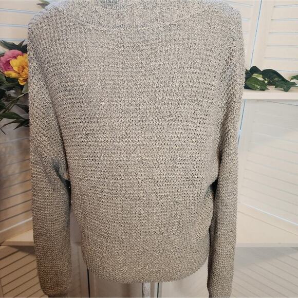 ASTR THE LABEL STEPHANIE SURPLICE SWEATER SIZE SMALL - Picture 5 of 6